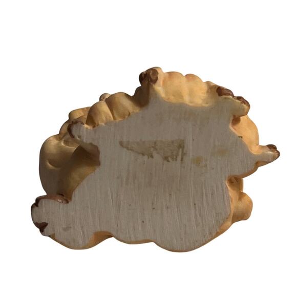 Mama Pig Resin Figure with 3 Piglets Nursing 1994 Signed J.C. - Picture 7 of 7